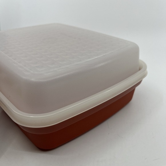 Tupperware Medium Season Serve Container 9x7x3" Orange Red Booklet - Picture 4 of 12
